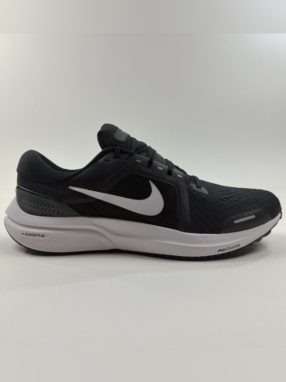 Nike Zoom Air Vomero 16 Black White Mens Size 11.5 Shoes Running Gym DA7245-001